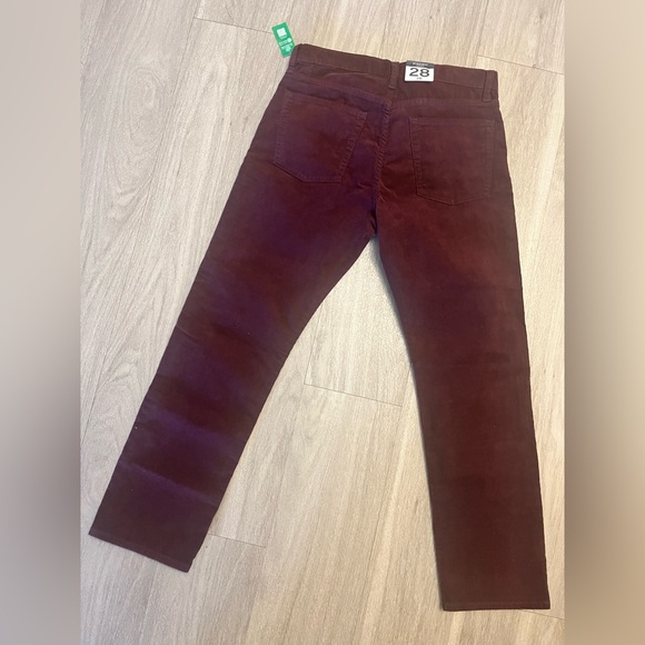 GAP Straight leg Burgundy/Merlot cords - Picture 3 of 7